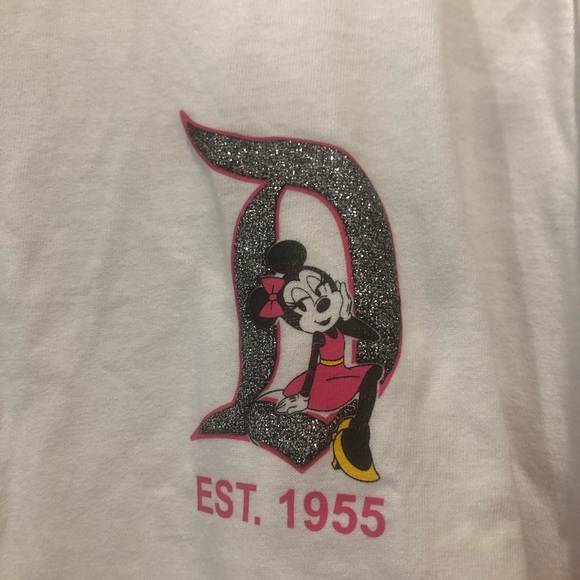 Authentic Disney polka dot mini mouse spirit jersey - Picture 2 of 8